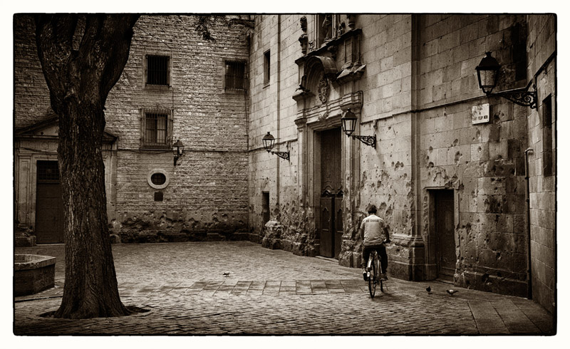 No Sweat in Barcelona.jpg - SMG Image